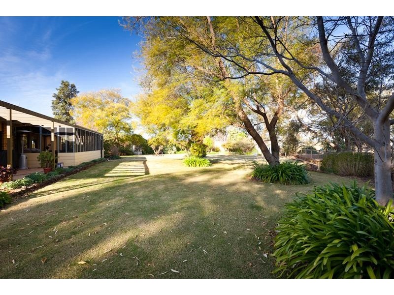390 Karadoc Avenue, Nichols Point VIC 3501
