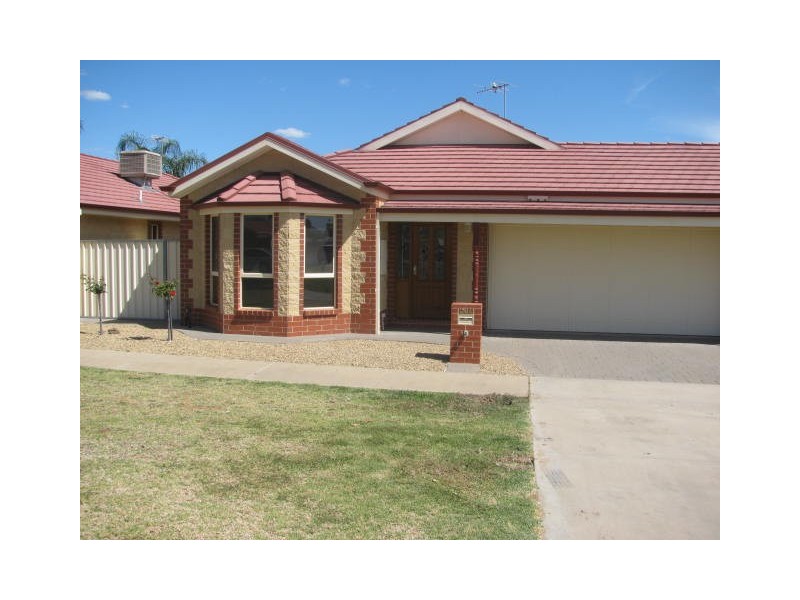 261 Twelfth Street, Mildura VIC 3500