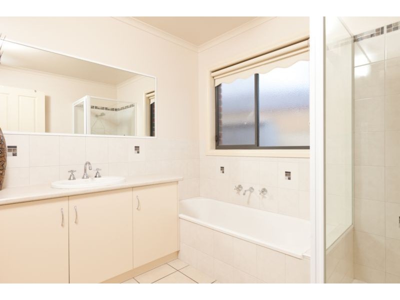 19 Belle Gardens, Mildura VIC 3500