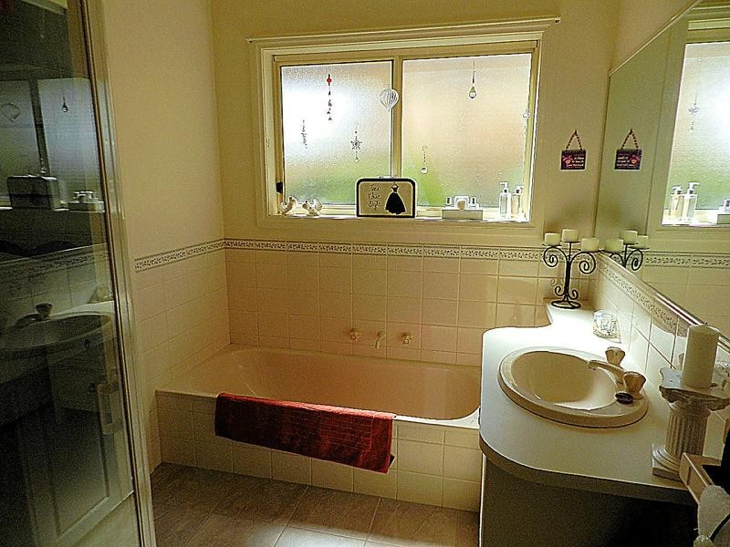 12 Ribarits Court, Mildura VIC 3500