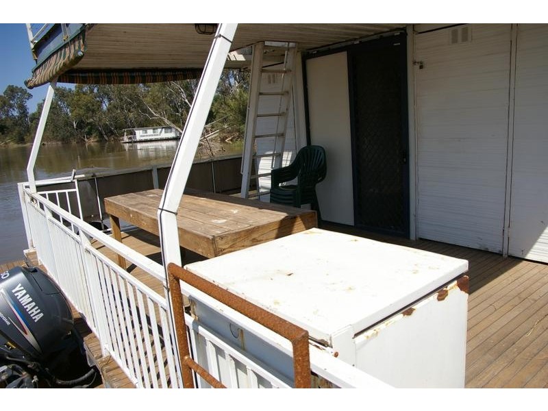 Idle Times – Houseboat, Mildura VIC 3500