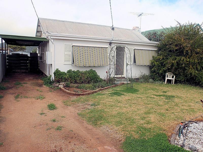 4 Pearl Avenue, Mildura VIC 3500