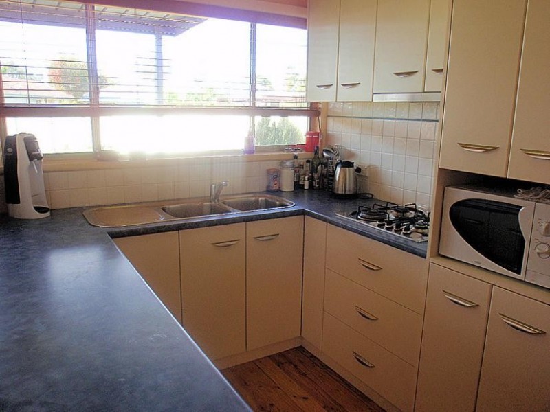 318 Deakin Avenue, Mildura VIC 3500