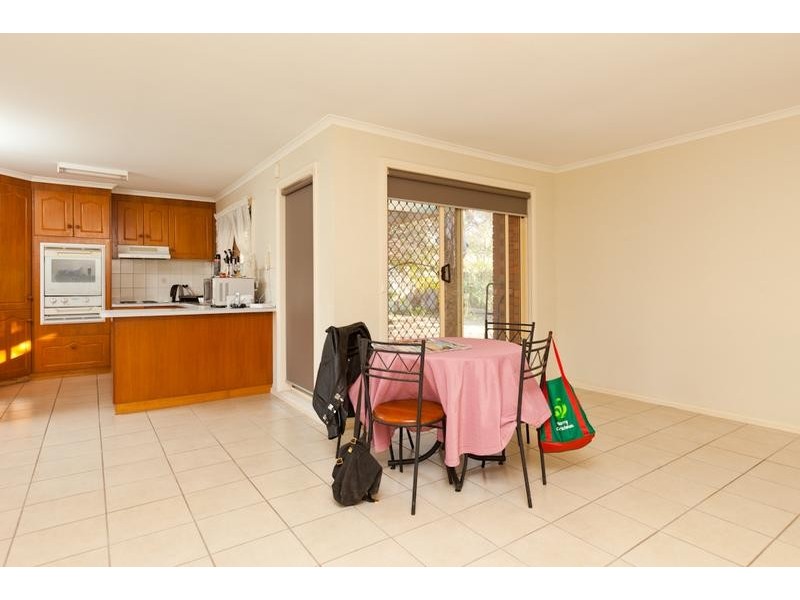14 Helen Court, Mildura VIC 3500