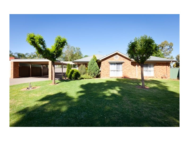 11 Elouera Drive, Irymple VIC 3498