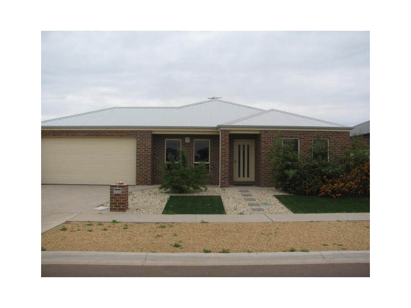 6 Condor Drive, Mildura VIC 3500