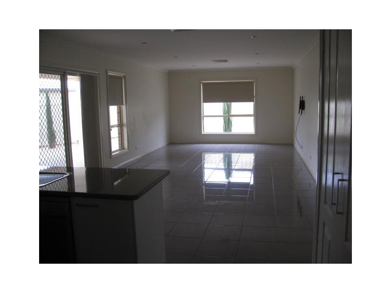 6 Condor Drive, Mildura VIC 3500