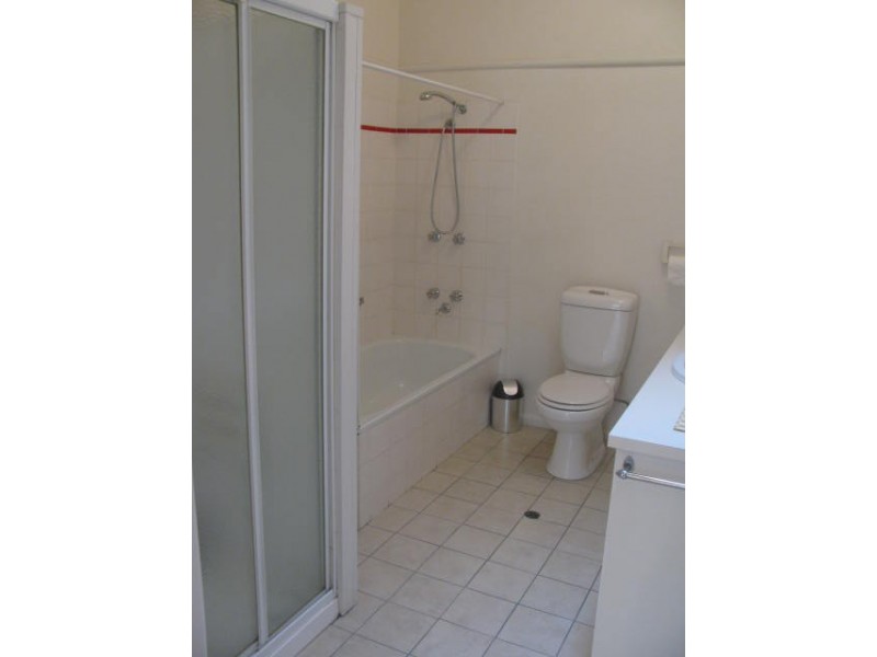 16A Cureton Avenue, Mildura VIC 3500