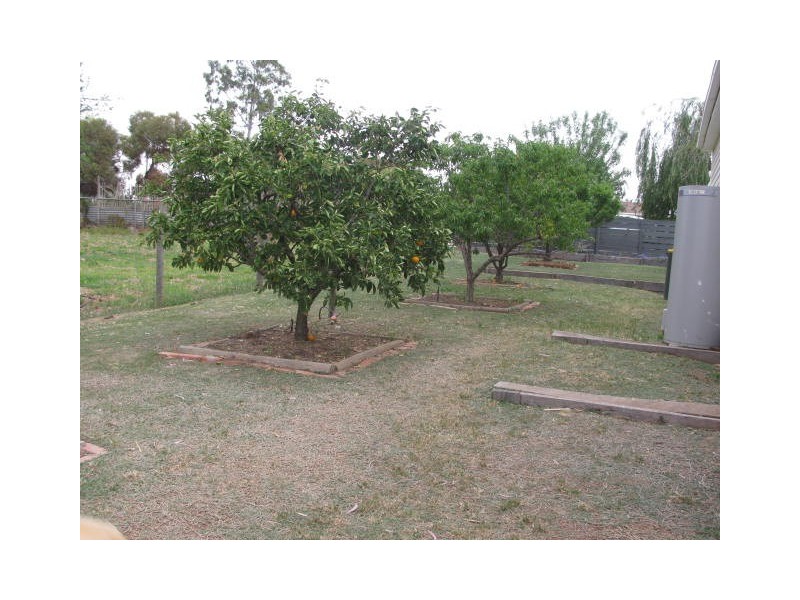 16A Cureton Avenue, Mildura VIC 3500