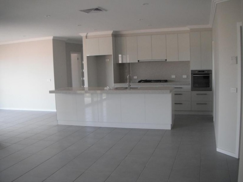 12 Christian Court, Mildura VIC 3500