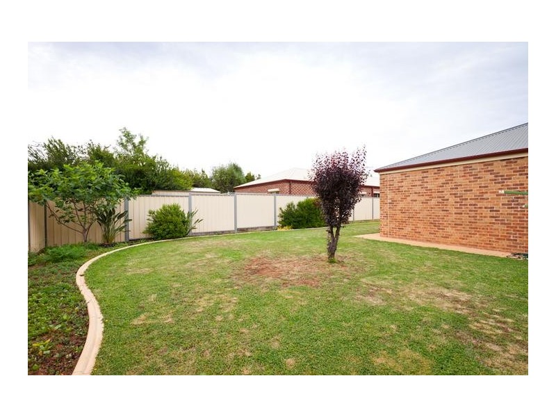 137 Riverside Avenue, Mildura VIC 3500