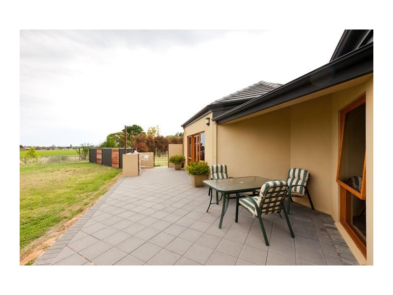 834 Karadoc Avenue, Irymple VIC 3498