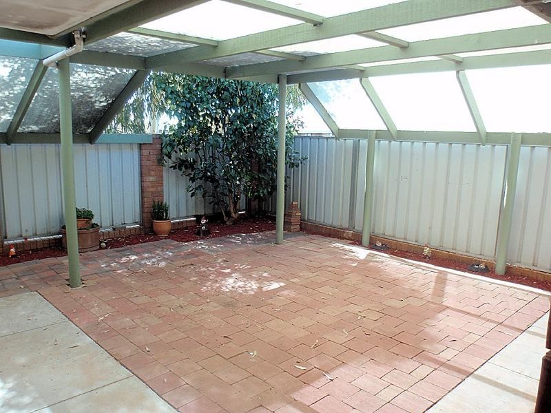 2/11 Chaffey Street, Merbein VIC 3505