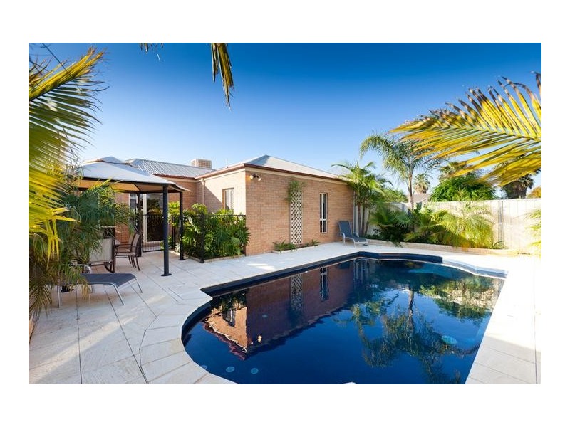 121 Riverside Avenue, Mildura VIC 3500