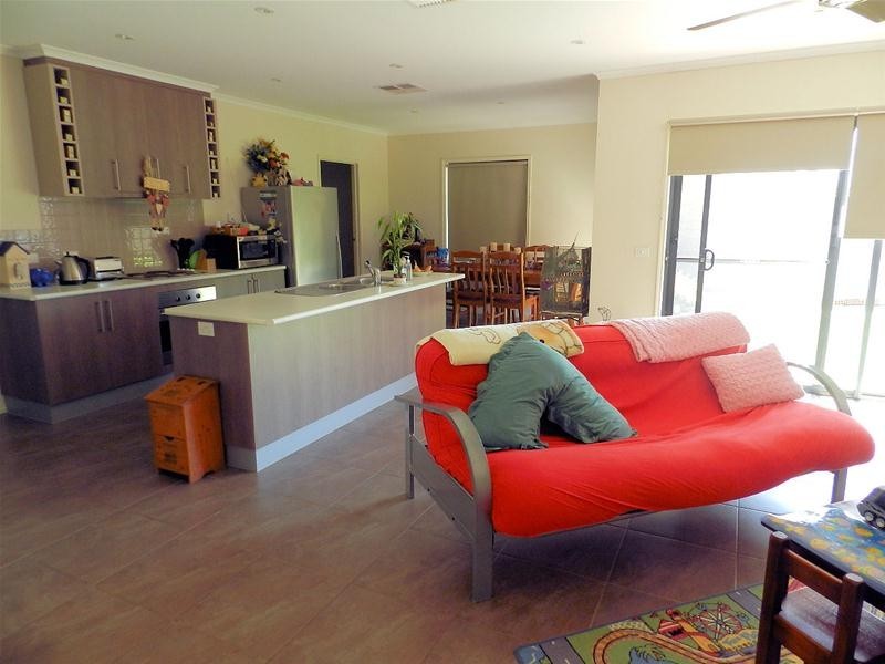 11 Drings Way, Gol Gol NSW 2738