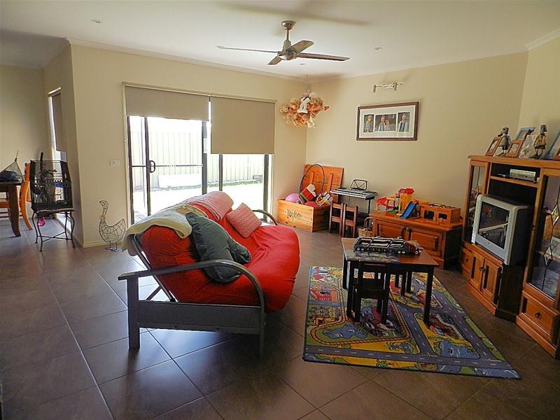 11 Drings Way, Gol Gol NSW 2738