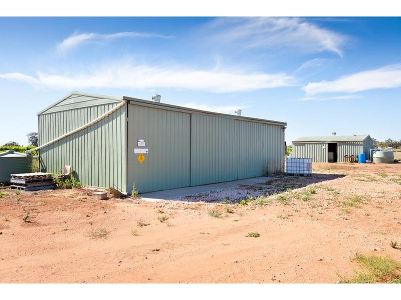 Edey Road, Nangiloc VIC 3494