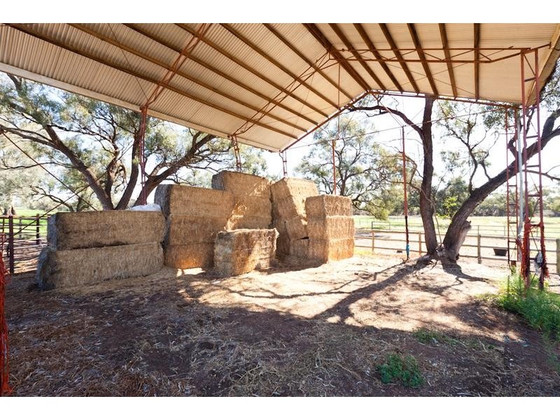 Edey Road, Nangiloc VIC 3494