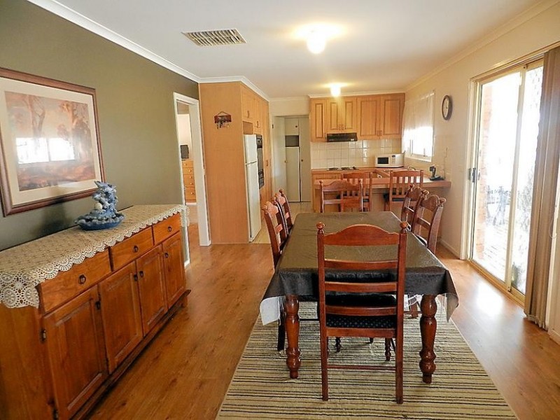 27 Matthew Flinders Drive, Mildura VIC 3500