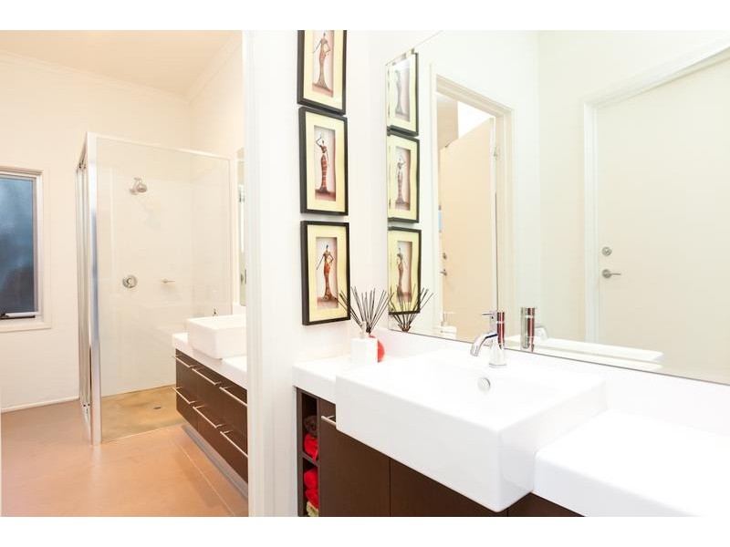 4 Peter John Court, Mildura VIC 3500