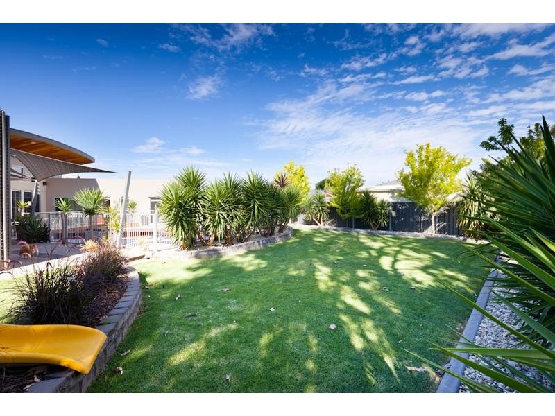 4 Peter John Court, Mildura VIC 3500