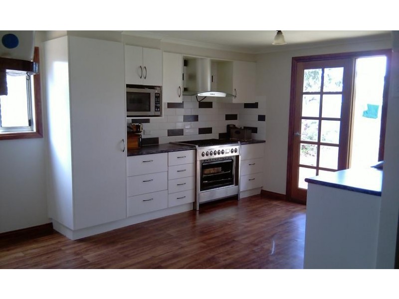 13 Mellis Street, Sunnycliffs VIC 3496