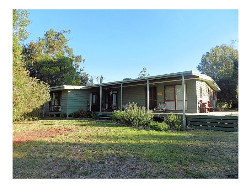 9 Bourke Road, Cardross VIC 3496