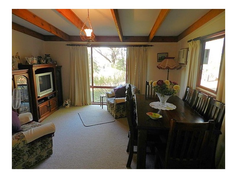 9 Bourke Road, Cardross VIC 3496