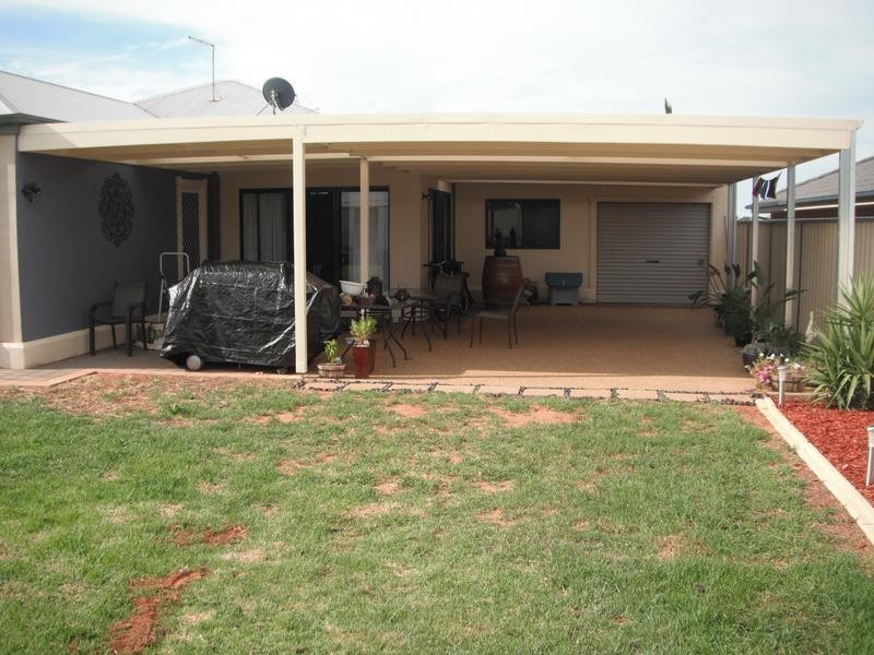 78 Summer Drive, Buronga NSW 2739