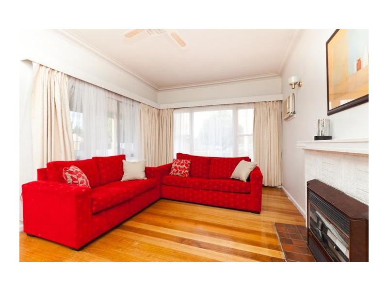 99 Pasadena Grove, Mildura VIC 3500