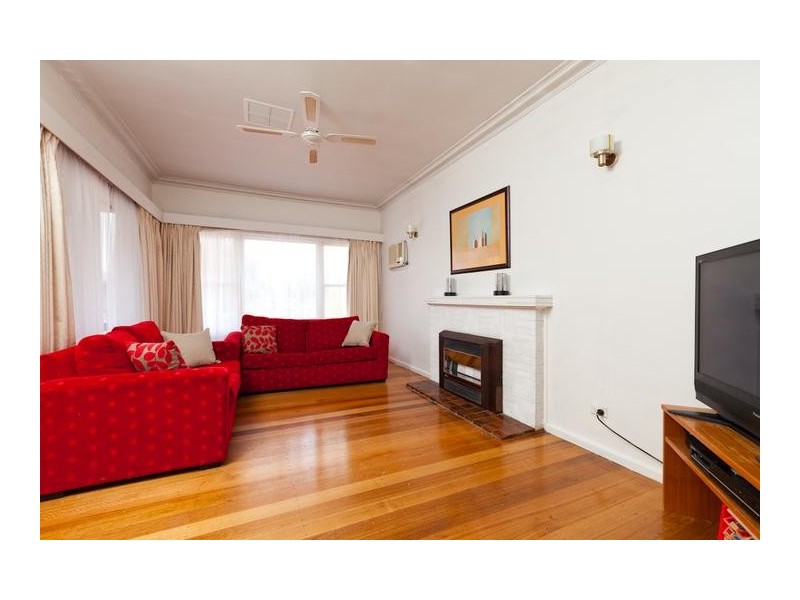 99 Pasadena Grove, Mildura VIC 3500