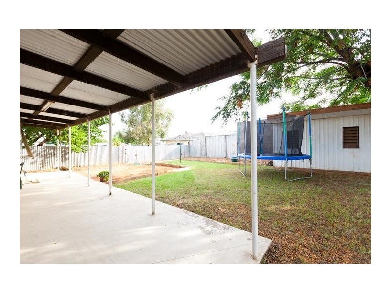 99 Pasadena Grove, Mildura VIC 3500