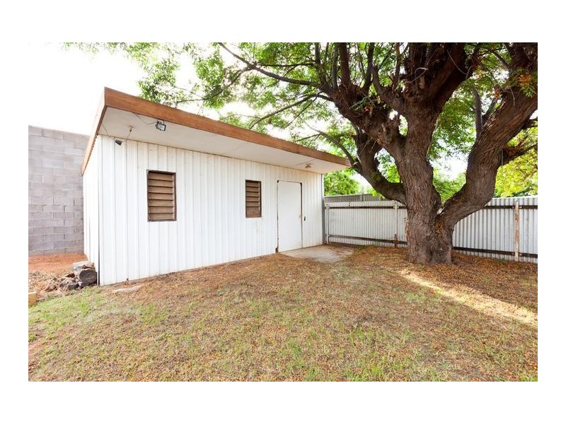 99 Pasadena Grove, Mildura VIC 3500