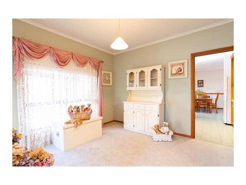 6 Carmela Court, Mildura VIC 3500