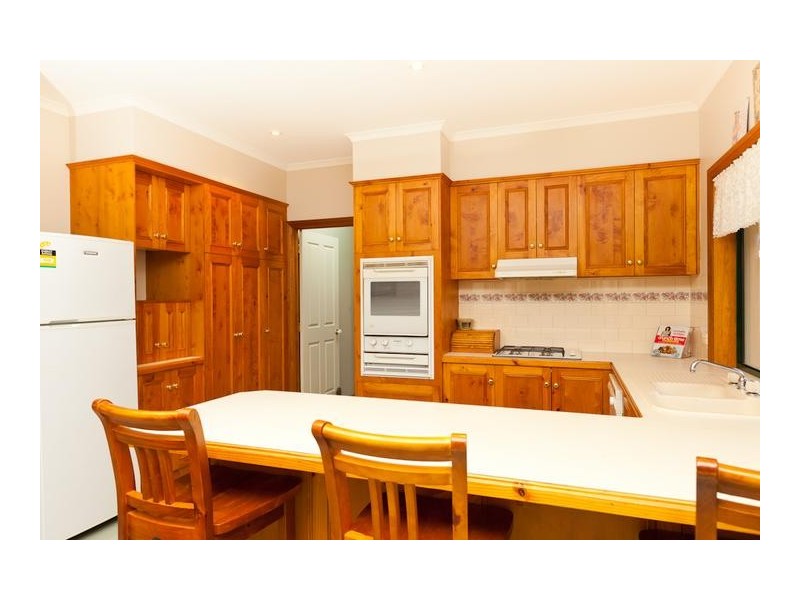 6 Carmela Court, Mildura VIC 3500