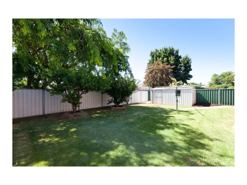 6 Carmela Court, Mildura VIC 3500