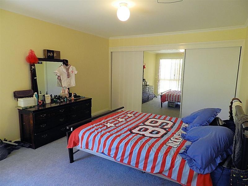 4 Kiewa Avenue, Red Cliffs VIC 3496