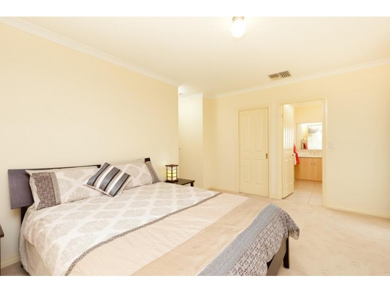 180 Ginquam Avenue, Irymple VIC 3498