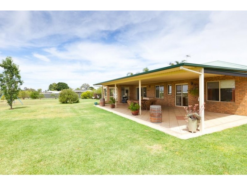 180 Ginquam Avenue, Irymple VIC 3498