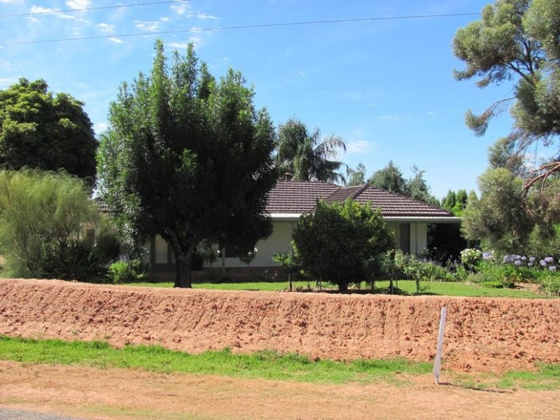 75 Belar Avenue, Nichols Point VIC 3501