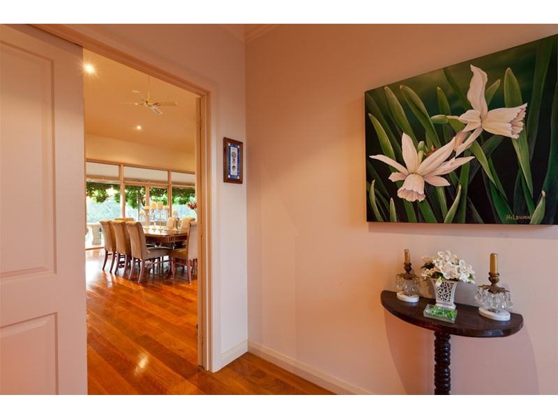 8 Riverview Rise, Gol Gol NSW 2738