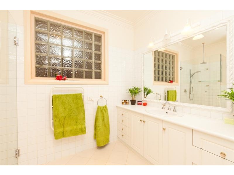 8 Riverview Rise, Gol Gol NSW 2738