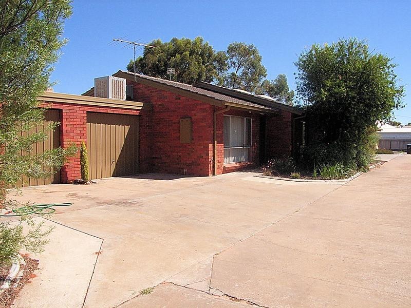 2/201 San Mateo Avenue, Mildura VIC 3500