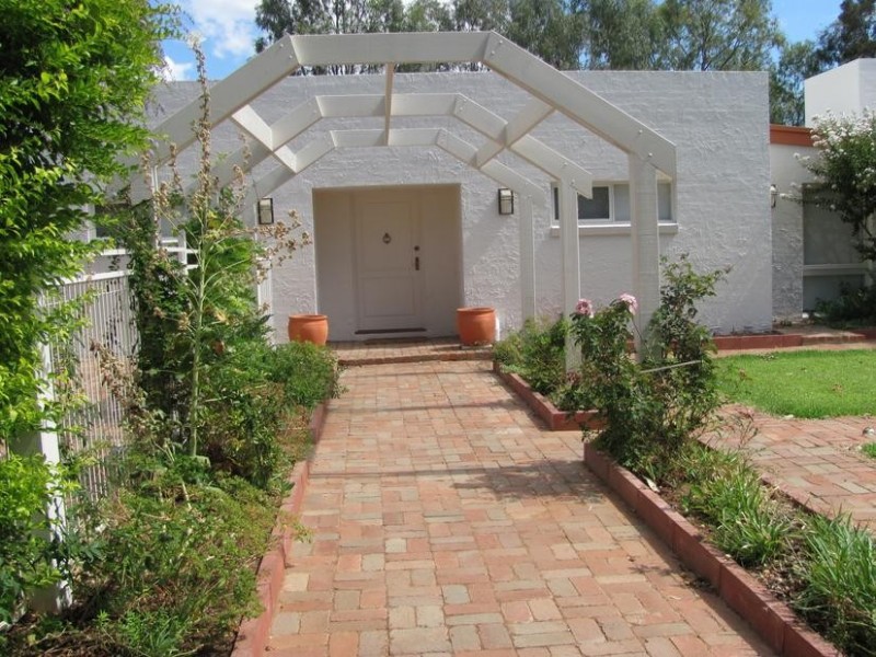 9 Carramar Drive, Gol Gol NSW 2738