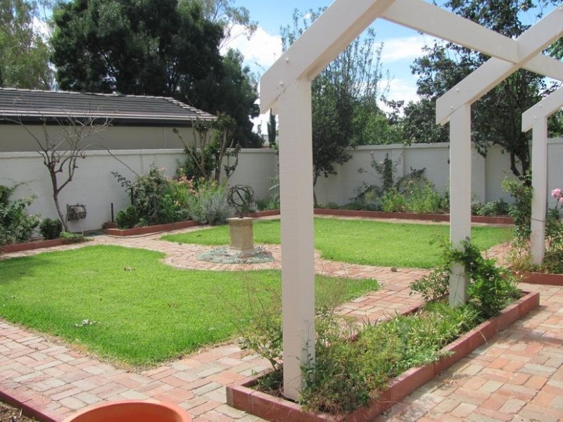 9 Carramar Drive, Gol Gol NSW 2738