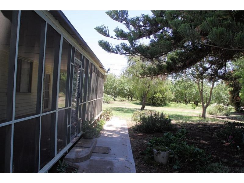 122 Tulloch Road, Red Cliffs VIC 3496