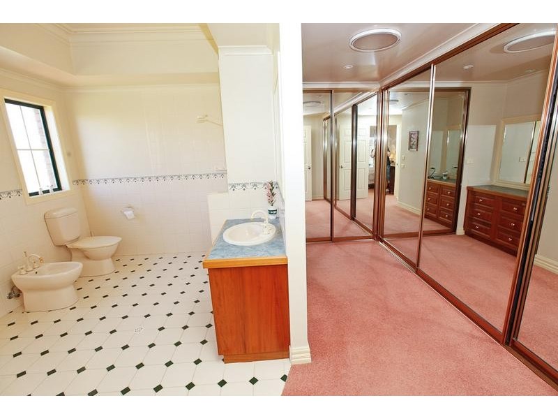 17 Marsden Drive, Mildura VIC 3500