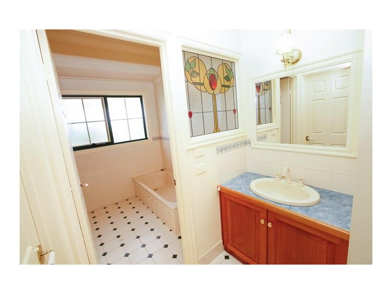 17 Marsden Drive, Mildura VIC 3500