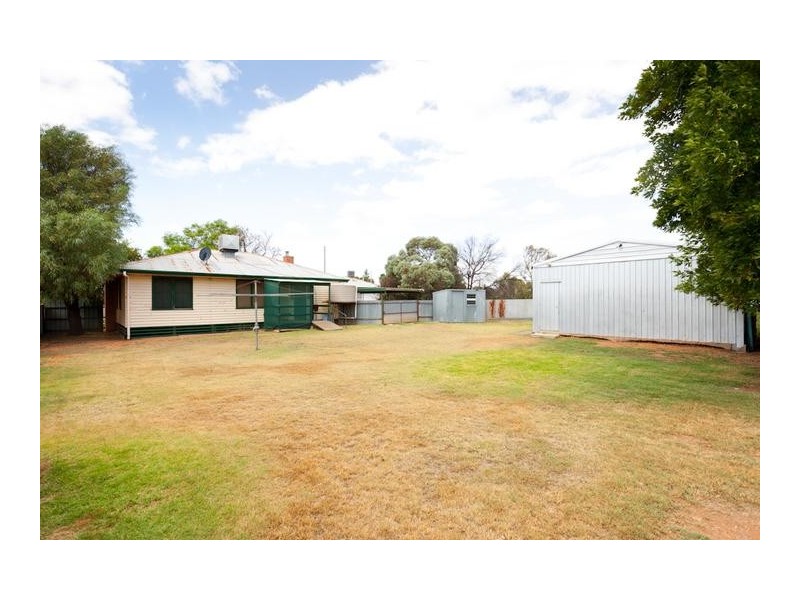11 Jenkins Place, Mildura VIC 3500