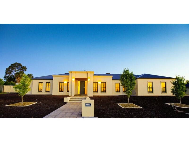 588 Koorlong Avenue, Irymple VIC 3498